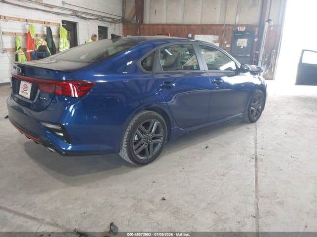 2021 KIA FORTE GT-LINE 4