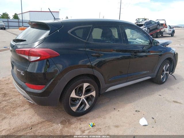 2017 HYUNDAI TUCSON SPORT 4