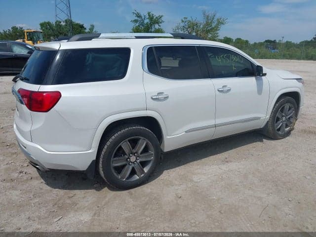 2017 GMC ACADIA DENALI 4