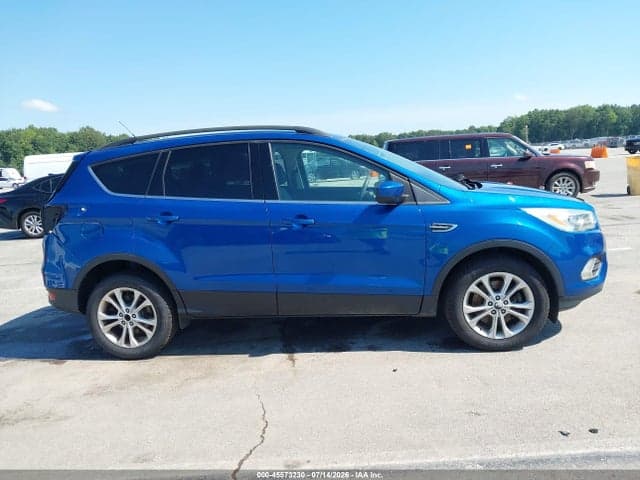 2017 FORD ESCAPE SE 14