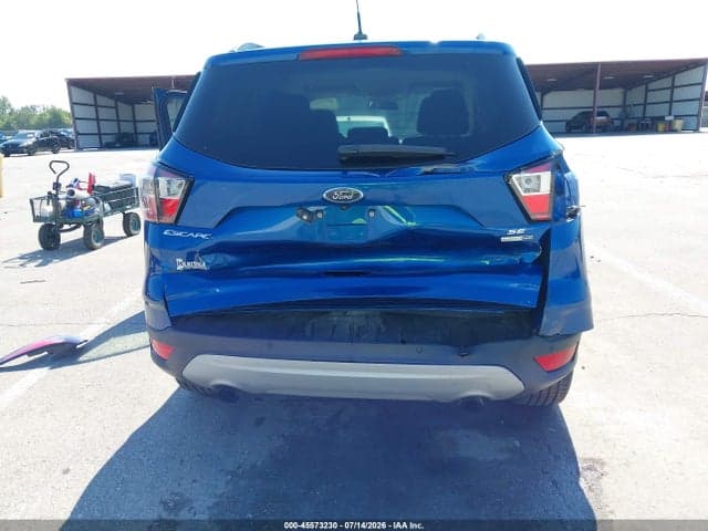 2017 FORD ESCAPE SE 6