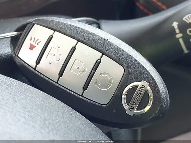2021 NISSAN KICKS SR XTRONIC CVT 11