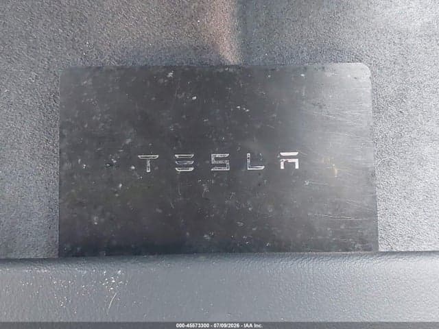 2025 TESLA MODEL Y LONG RANGE DUAL MOTOR ALL-WHEEL DRIVE 10