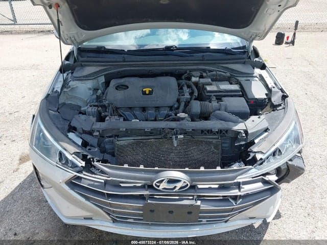 2020 HYUNDAI ELANTRA SEL 10
