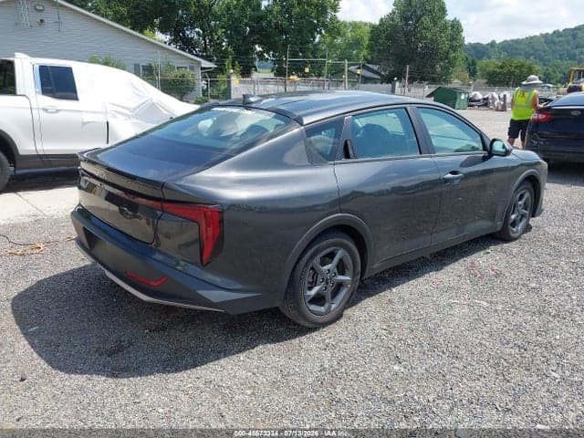 2025 KIA K4 LXS 4