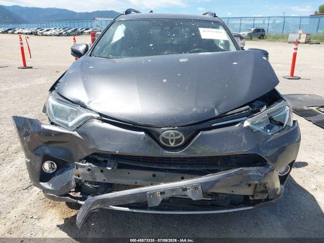 2018 TOYOTA RAV4 XLE 13