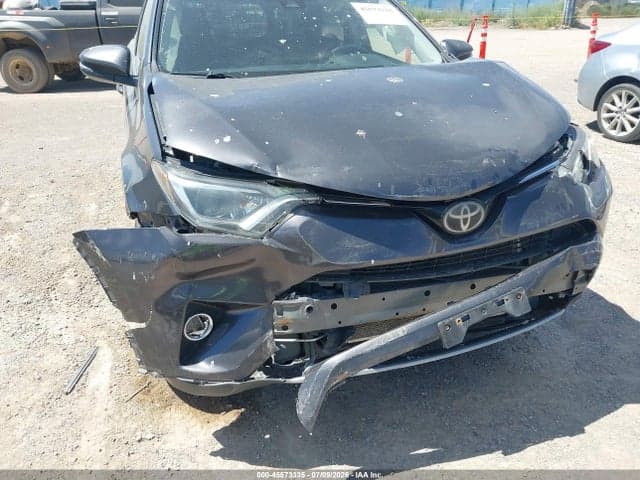 2018 TOYOTA RAV4 XLE 6