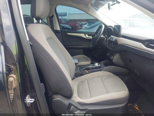 2021 FORD ESCAPE SE 5