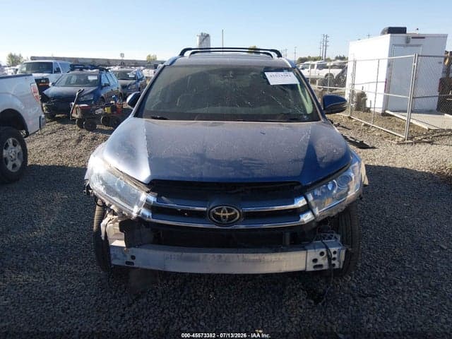 2018 TOYOTA HIGHLANDER LIMITED 13