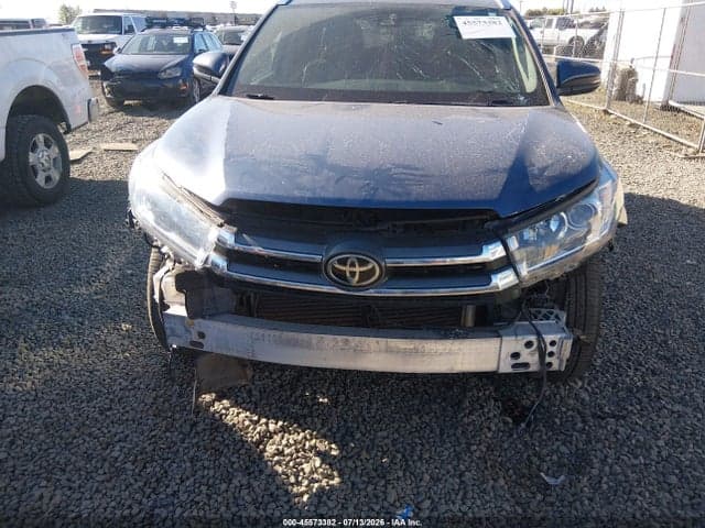 2018 TOYOTA HIGHLANDER LIMITED 6