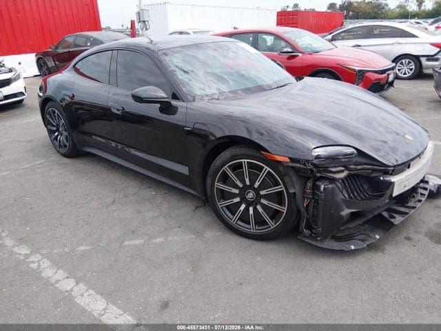 2023 PORSCHE TAYCAN 1