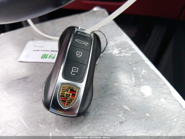 2023 PORSCHE TAYCAN 11