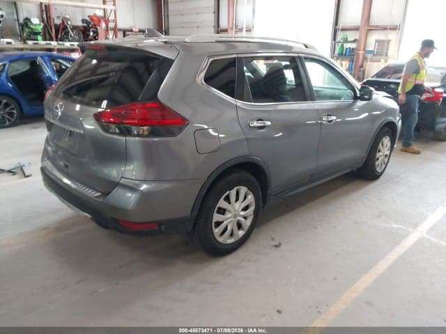 2017 NISSAN ROGUE S 4