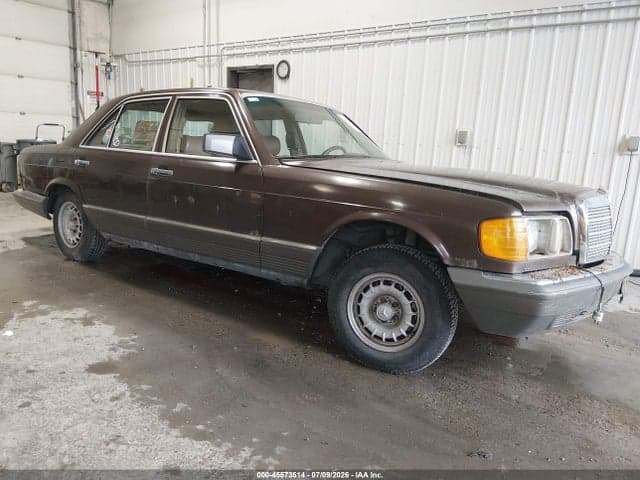 1984 MERCEDES-BENZ 300 SD
