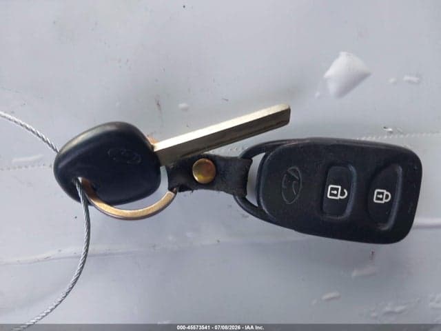 2016 HYUNDAI ACCENT SE 11