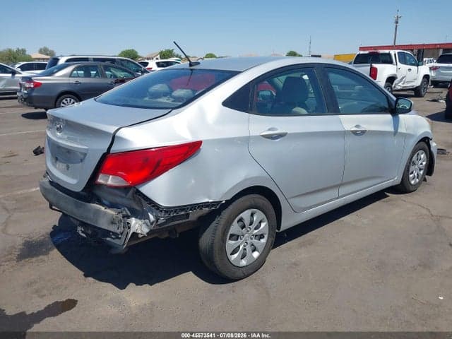 2016 HYUNDAI ACCENT SE 4