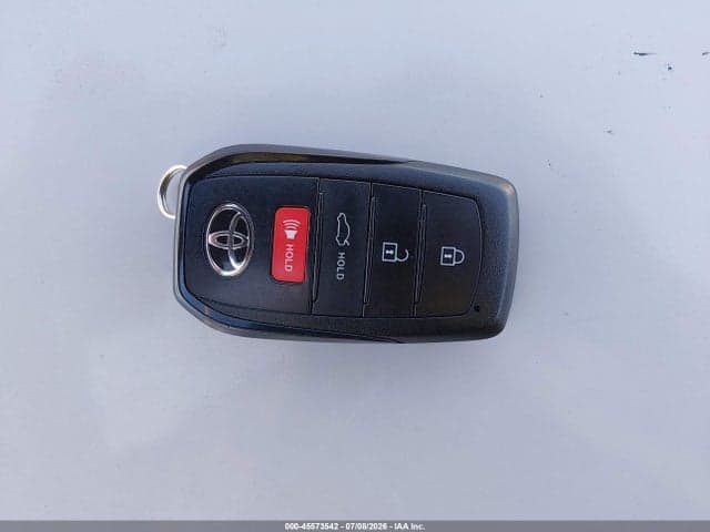 2025 TOYOTA COROLLA LE 11