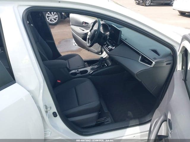 2025 TOYOTA COROLLA LE 5
