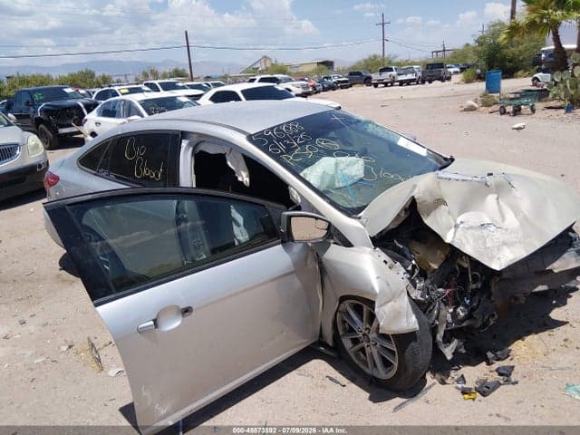 2018 FORD FOCUS SE 12