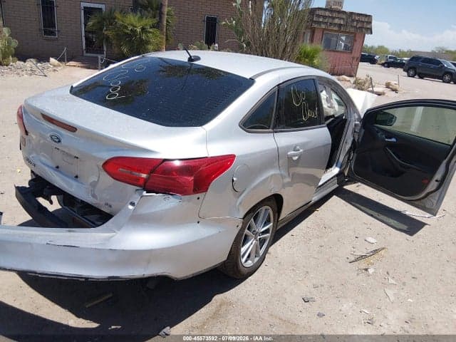 2018 FORD FOCUS SE 4