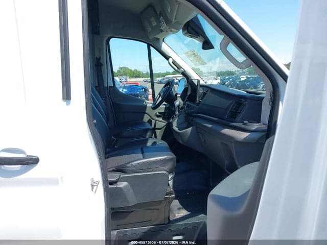 2026 FORD TRANSIT-250 5