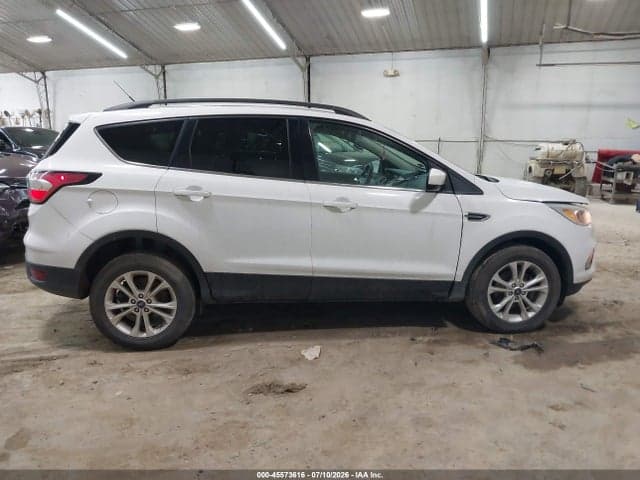 2018 FORD ESCAPE SE 13