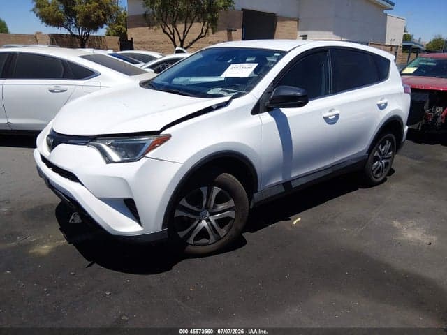 2018 TOYOTA RAV4 LE 2