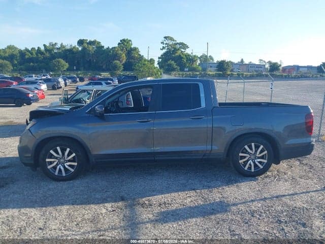 2017 HONDA RIDGELINE RTS 14