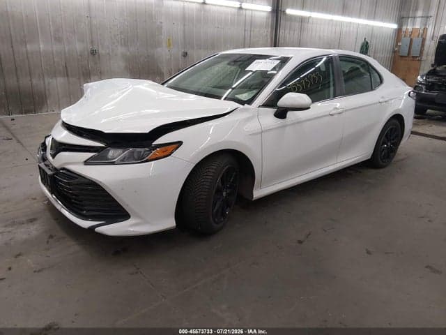 2020 TOYOTA CAMRY LE 2