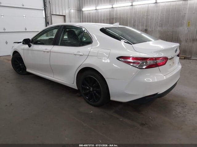 2020 TOYOTA CAMRY LE 3