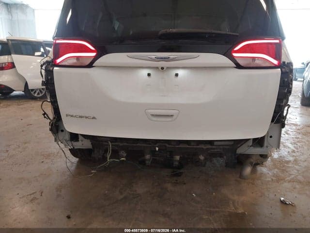 2018 CHRYSLER PACIFICA TOURING L 6