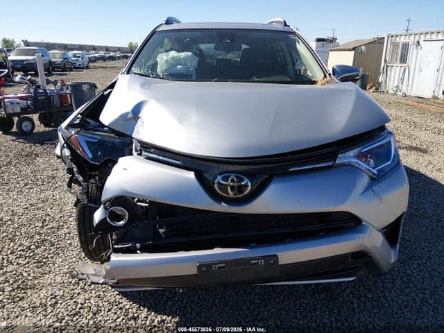 2018 TOYOTA RAV4 XLE 6