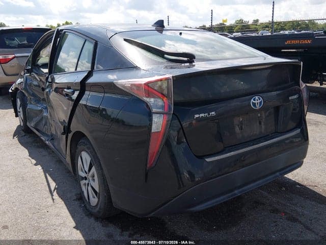 2017 TOYOTA PRIUS THREE 4