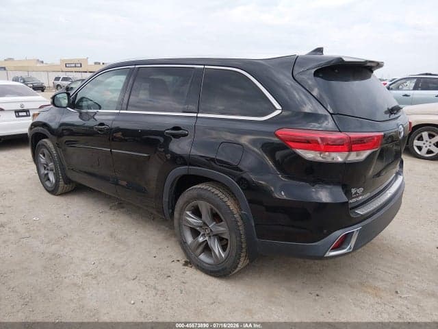 2018 TOYOTA HIGHLANDER LIMITED PLATINUM 3