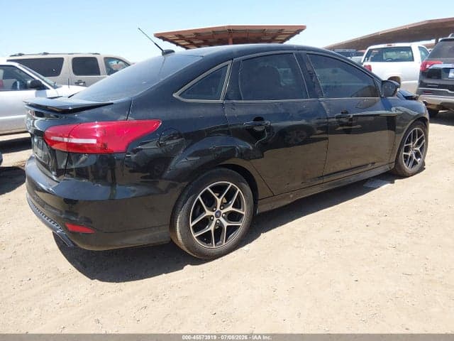 2016 FORD FOCUS SE 4