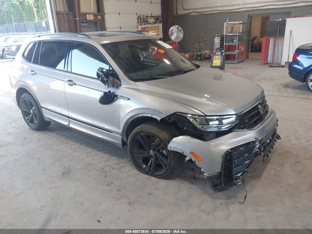 2024 VOLKSWAGEN TIGUAN 2.0T SE R-LINE BLACK - 1