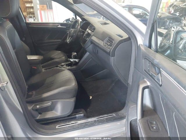 2024 VOLKSWAGEN TIGUAN 2.0T SE R-LINE BLACK 5