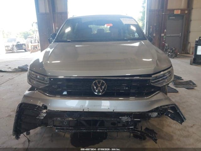 2024 VOLKSWAGEN TIGUAN 2.0T SE R-LINE BLACK 6