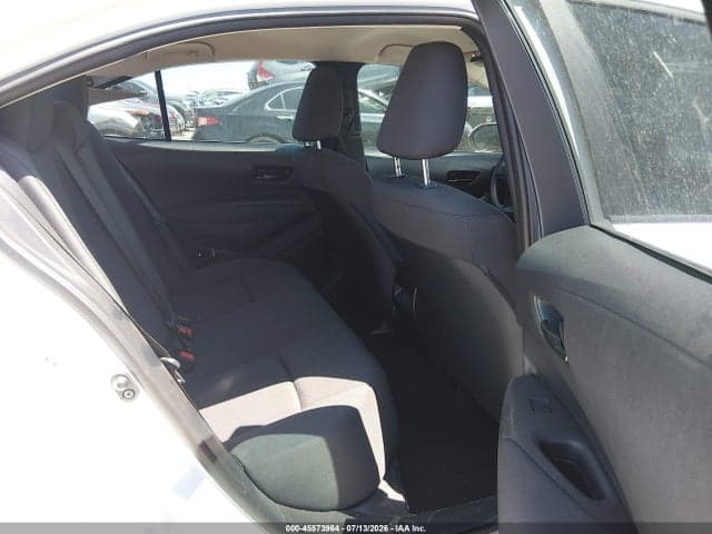 2024 TOYOTA COROLLA LE 8