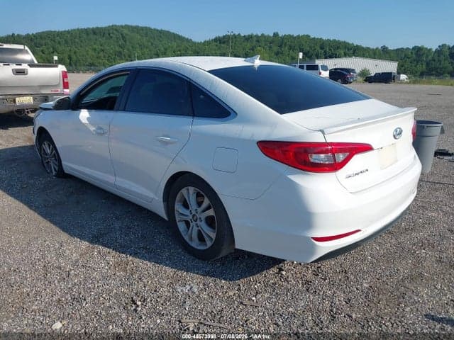2017 HYUNDAI SONATA SE 3
