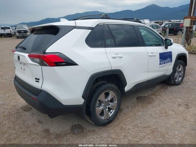 2024 TOYOTA RAV4 XLE 4