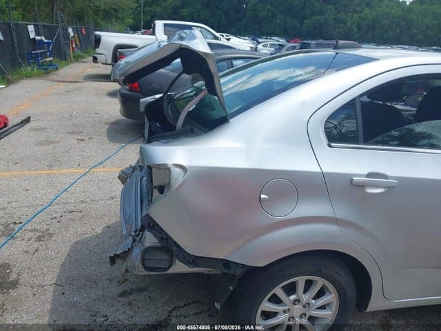 2017 CHEVROLET SONIC LT AUTO 6