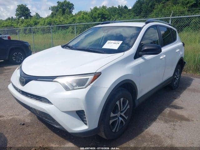 2018 TOYOTA RAV4 LE 2
