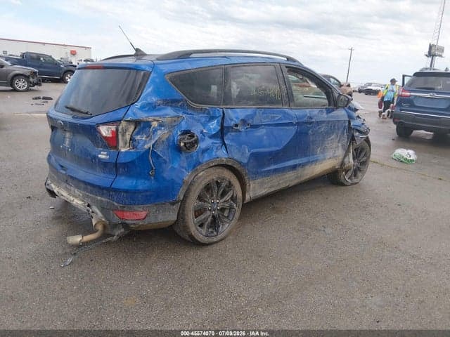 2019 FORD ESCAPE SE 4