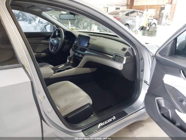 2020 HONDA ACCORD LX 5