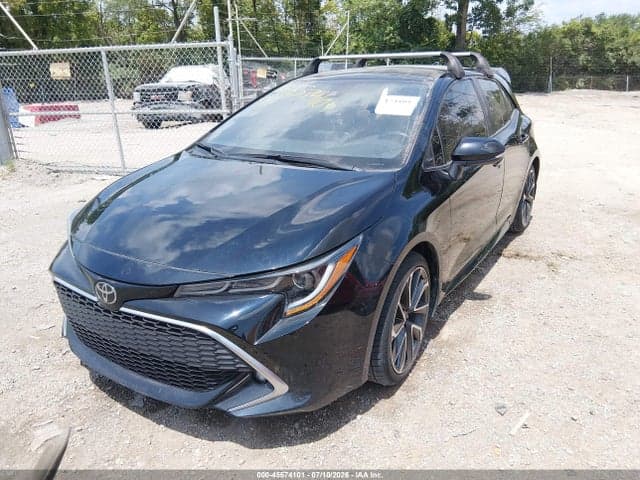 2022 TOYOTA COROLLA XSE 2