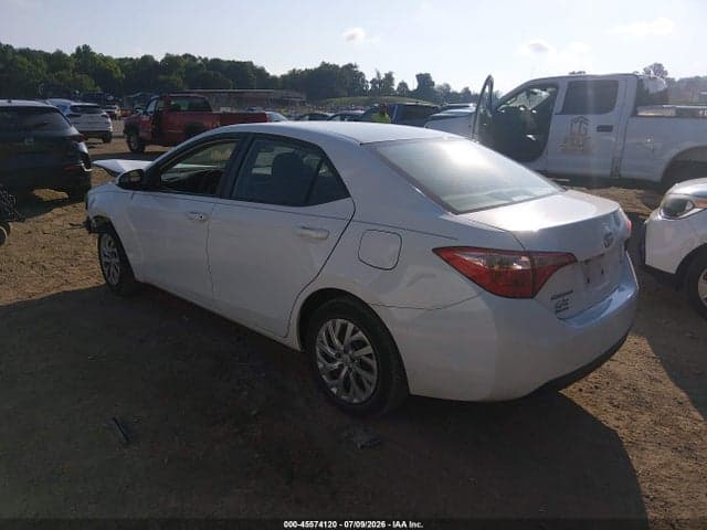 2019 TOYOTA COROLLA LE 3