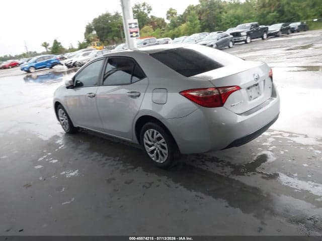 2018 TOYOTA COROLLA LE 3