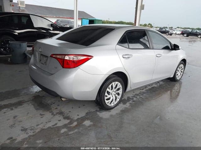 2018 TOYOTA COROLLA LE 4