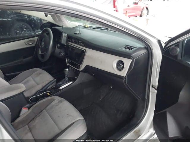 2018 TOYOTA COROLLA LE 5